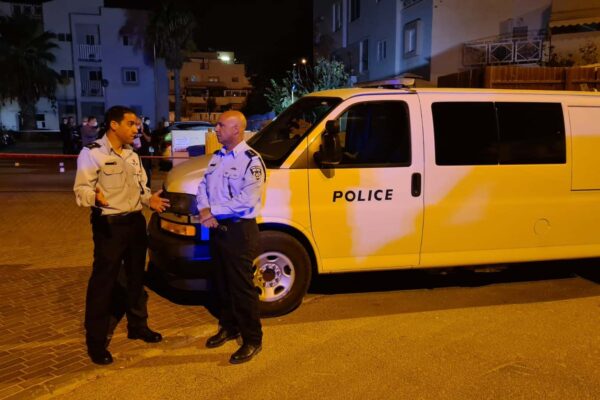 זירת האירוע בבאר שבע בה נהרג גבר כהן 30 בפיצוץ. (צילום: דוברות המשטרה)