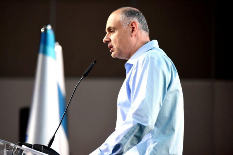 Gil Bar-Tal, Chairman of the Histadrut HaMaof union: “We hope the university will give the workers the rights they deserve.” (Photo: Histadrut)