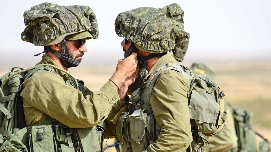 A soldier and commander in the Israeli Defense Forces. (Photo: Shutterstock)