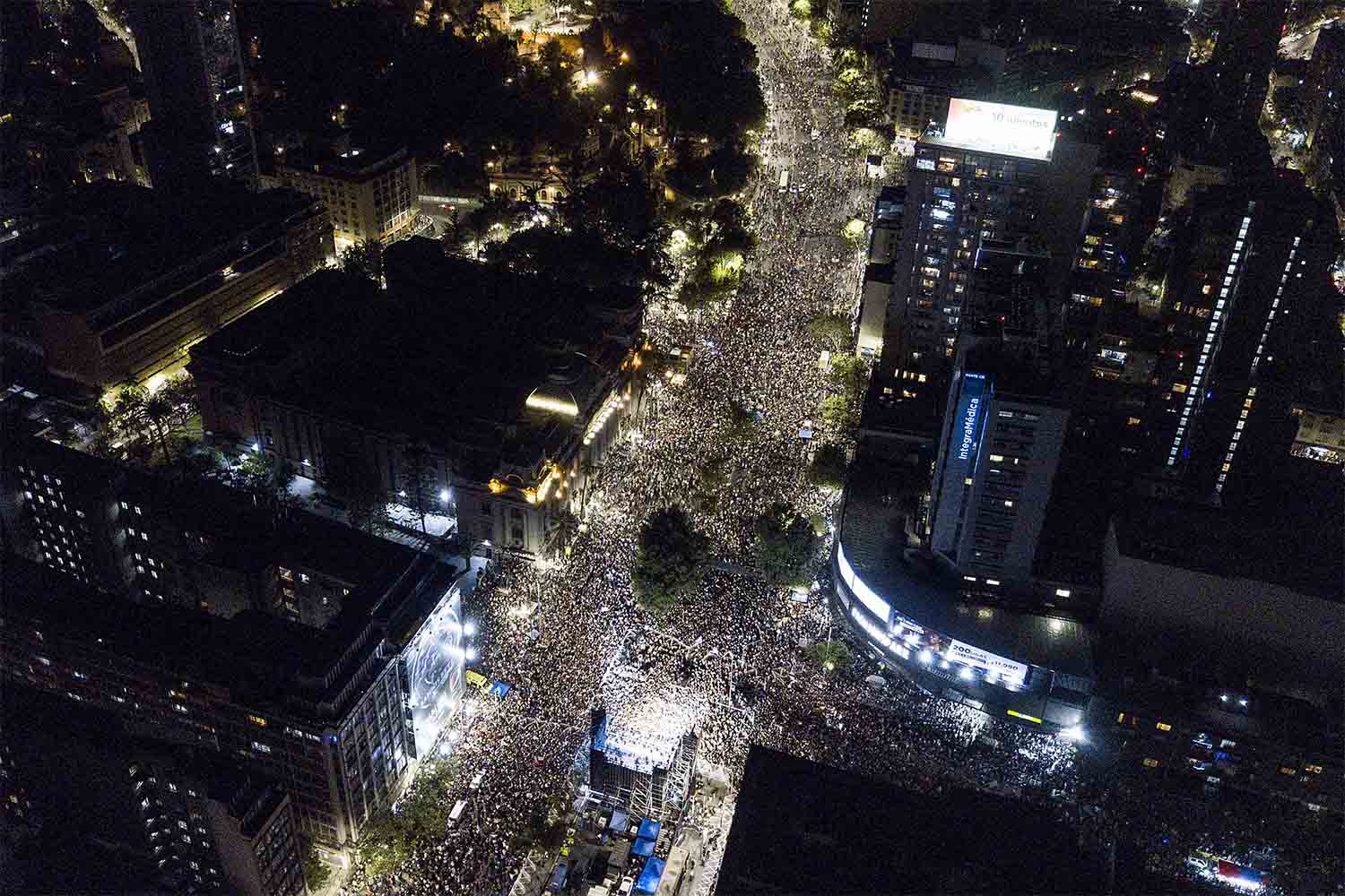 עצרת תמיכה בנשיא הנבחר גבריאל בוריק בסנטיאגו, צ'ילה (צילום: AP Photo/Matias Delacroix)
