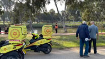 זירת האירוע בנחל הירקון (צילום: דוברות מד"א)
