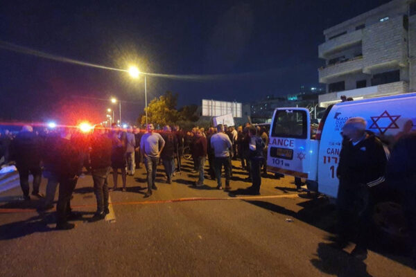 תאונת דרכים קטלנית בכביש 4 סמוך לפוריידיס (צילום: מד"א)