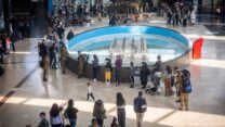 תור לבדיקות קורונה בירושלים (צילום: יונתן זינדל / פלאש90)