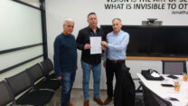 חתימת הסכם קיבוצי בחברת SCD (צילום: דוברות ההסתדרות)