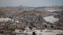 ירושלים מכוסה בשלג (צילום: נועם רבקין פנטון/פלאש 90)