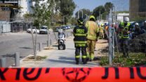 זירת תאונת העבודה בתל אביב (צילום: אבשלום ששוני/פלאש90)