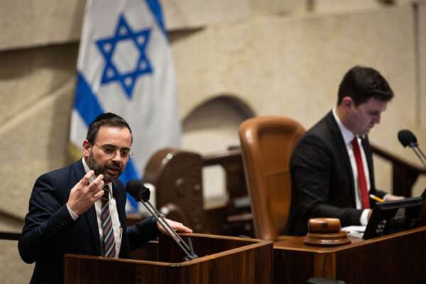 שדולת הכנסת למאבק ביוקר המחיה התכנסה לראשונה: "אנחנו על סף התפרצות הר געש חברתי"