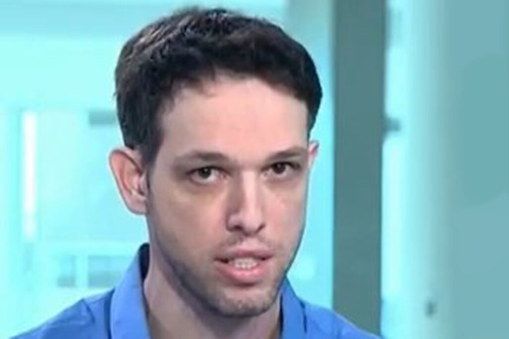 העיתונאי אמיר אלון ז״ל (צילום: מתוך הרשתות החברתיות, שימוש לפי סעיף 27א לחוק זכות יוצרים) העיתונאי אמיר אלון ז״ל (צילום: מתוך הרשתות החברתיות, שימוש לפי סעיף 27א לחוק זכות יוצרים)
