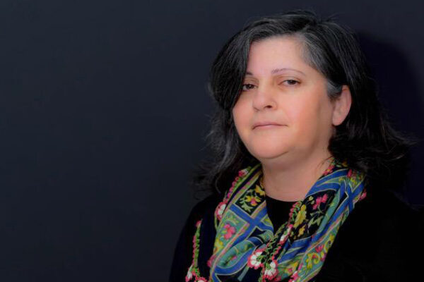 נאילה עוואד, מנכ"לית עמותת נשים נגד אלימות (צילום: עיסאם סכראן)
