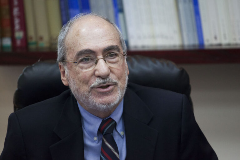 נשיא בית המשפט העליון לשעבר אשר גרוניס (צילום ארכיון: יונתן זינדל/פלאש 90)