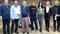 מעמד חתימת ההסכם הקיבוצי במפעל חד אסף מתכות בעכו (צילום: דוברות ההסתדרות)