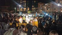 עצרת מחאה בגבעת עמל נגד פינוי התושבים מבתיהם (צילום: טל כספין)