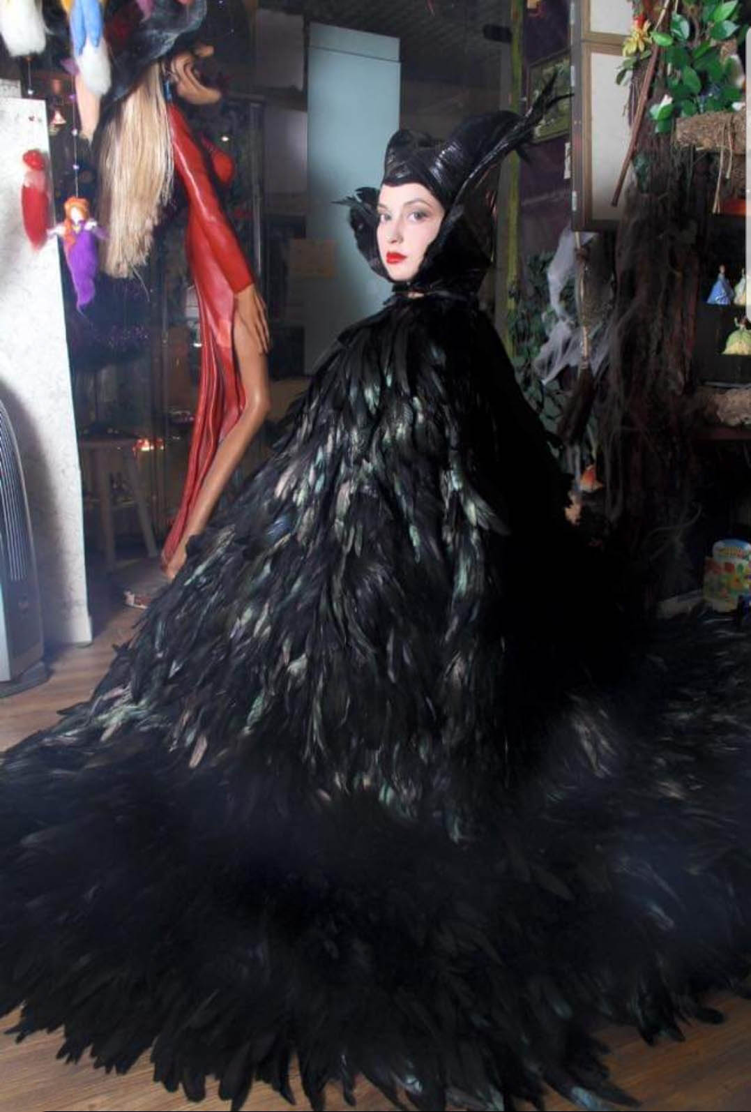תחפושת של מליפיסנט, מכשפה שחורה (צילום: אופק בירנבאום)