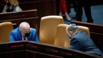 נפתלי בנט ואביגדור ליברמן (צילום ארכיון: יונתן זינדל/פלאש90)