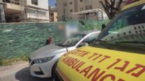 זירת תאונת העבודה בהוד השרון (צילום: מד"א)