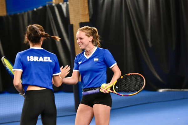 נבחרת הנשים של ישראל בטניס (צילום: איגוד הטניס בישראל)