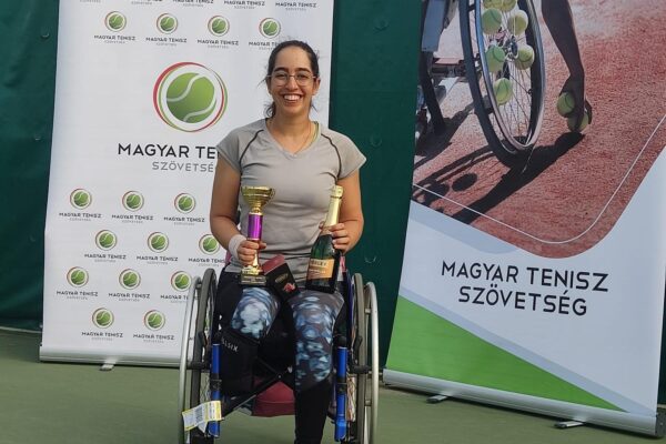 טניס בכיסאות גלגלים: מעיין זיקרי זכתה בטורניר הפיוצ'ר בהונגריה