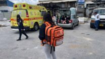 זירת התאונה באזור התעשייה ליד צומת ראם, בה נפצע עובד קשה מנפילה מגובה (צילום: דוברות איחוד הצלה)