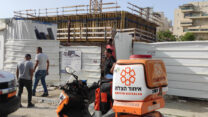 זירת תאונת עבודה באתר בנייה (צילום: דוברות איחוד הצלה)