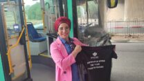 נהגת האוטובוס סיגלית מרגי. "הגברים מתפנים ברחוב, שזה לא נעים ולא מתאים. אבל מה יכולה לעשות אישה דתייה?" (צילום: ניצן צבי כהן)