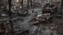 כלי רכב הרוסים של צבא רוסיה במזרח אוקראינה (AP Photo/Rodrigo Abd)