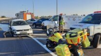 תאונת דרכים סמוך למחלף עתלית (צילום: אלי כתב, תיעוד מבצעי מד"א)
