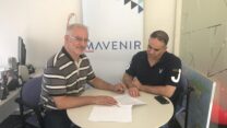 חתימת הסכם קיבוצי לעובדי חברת מבניר בישראל (צילום: דוברות ההסתדרות)