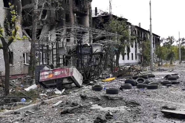 הרס במחוז לוהנסק (צילום: Luhansk region military administration via AP)