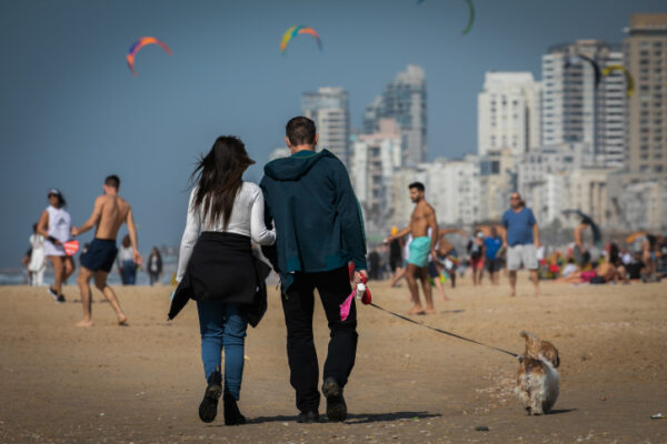 חוף ראשון לציון (צילום: יוסי אלוני/פלאש 90)