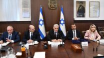 ישיבת ממשלת לפיד (צילום: חיים צח / לע"מ)