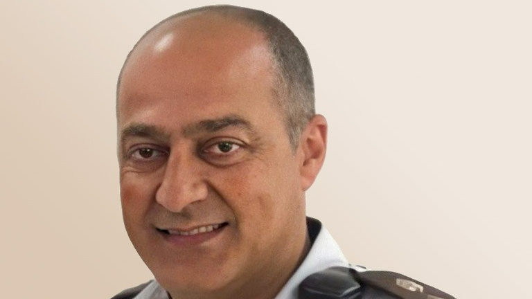 هاني أبو الريش نائب قائد سجن عوفر (الصورة: مصلحة السجون الإسرائيلية)