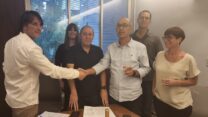 חתימת הסכם קיבוצי באמישראגז (צילום: דוברות ההסתדרות)