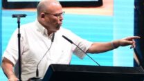 יו"ר הההסתדרות, ארנון בר-דוד, בוועידת ההסתדרות ה-23 (צילום: דוברות ההסתדרות)