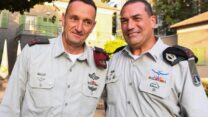 המועמדים לתפקיד הרמטכ"ל: אייל זמיר (מימין) והרצי הלוי (צילום: פלאש 90)