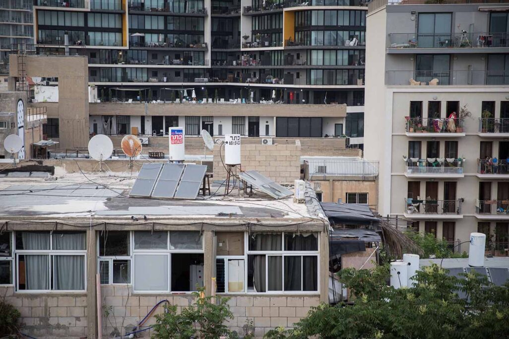 Buildings in South Tel Aviv. (Photo: Hadas Parush, Flash 90)
