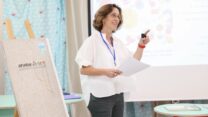 ד"ר עינת אמויאל מנהלת בית הספר "המגן" בהוד השרון (צילום: איה הקטין)