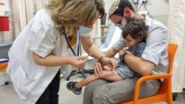 חיסון קורונה לתינוקות בקופת חולים מאוחדת (צילום: דוברות מאוחדת)
