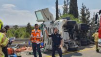 מערבל הבטון שהתהפך (צילום: איחוד הצלה)