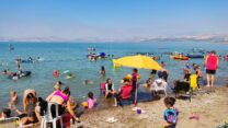 חוף דוגה בכנרת (צילום: טלי בר, איגוד ערים כינרת)