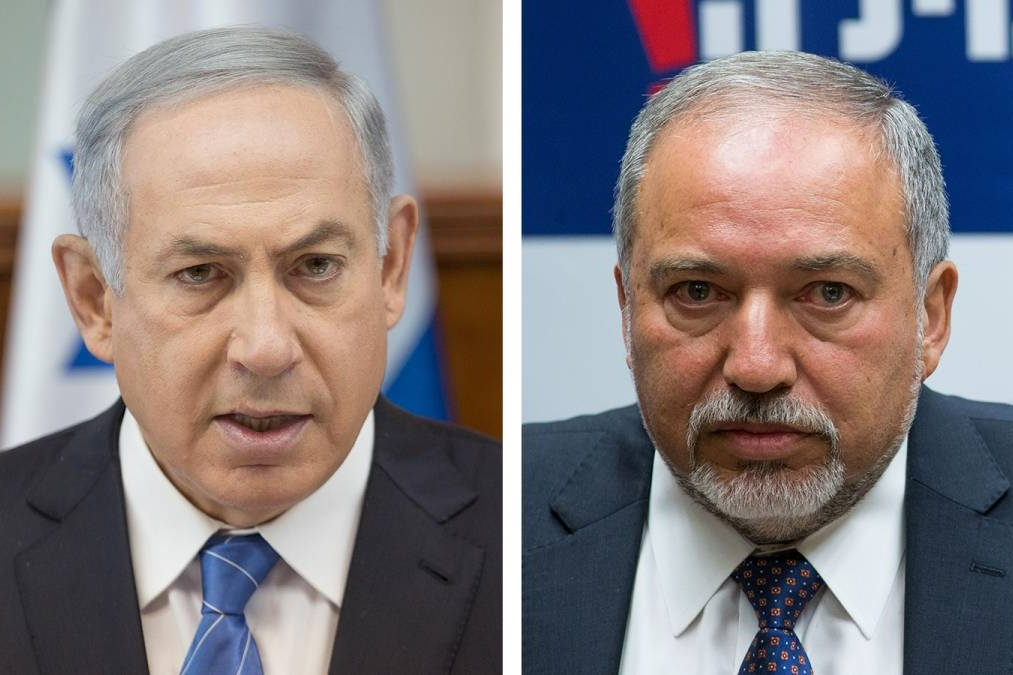 אביגדור ליברמן, שר האוצר, ובנימין נתניהו, יו"ר האופוזיציה (צילומים: פלאש 90) אביגדור ליברמן, שר האוצר, ובנימין נתניהו, יו"ר האופוזיציה (צילומים: פלאש 90)