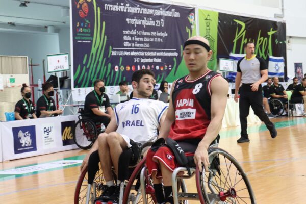 נבחרת העתודה בכדורסל בכיסאות גלגלים מול יפן ברבע גמר אליפות העולם (צילום: דוידה קוסף)