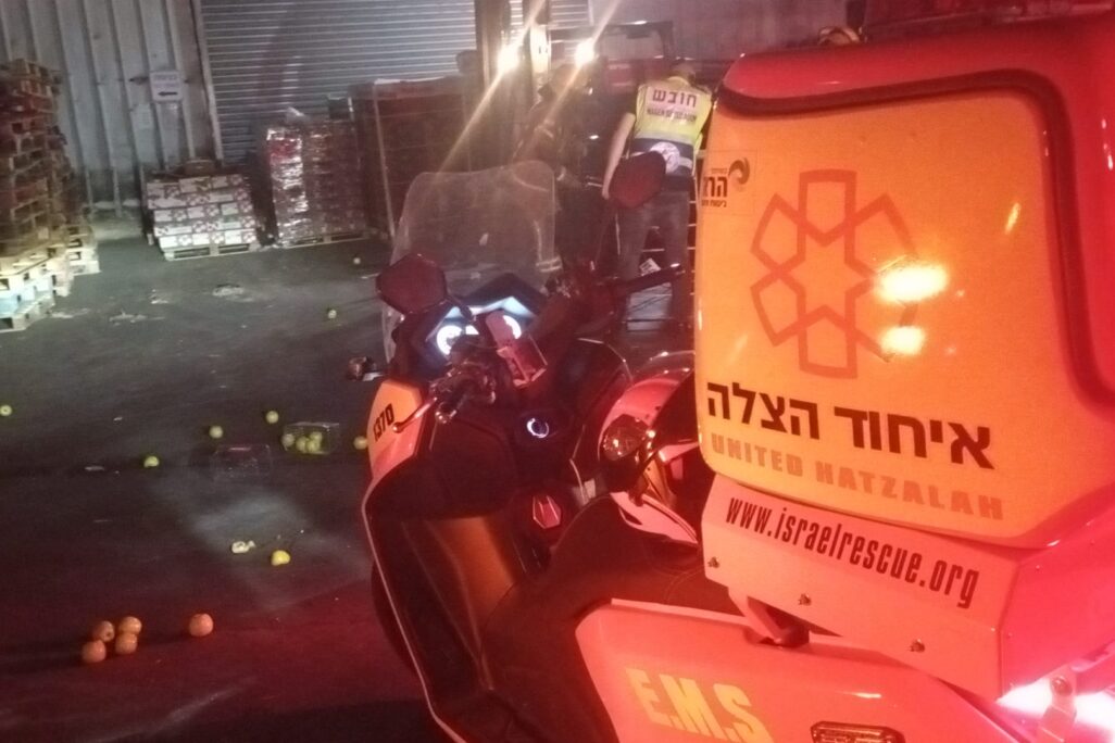 זירת התאונה ברחובות (צילום: איחוד הצלה) זירת התאונה ברחובות (צילום: איחוד הצלה)