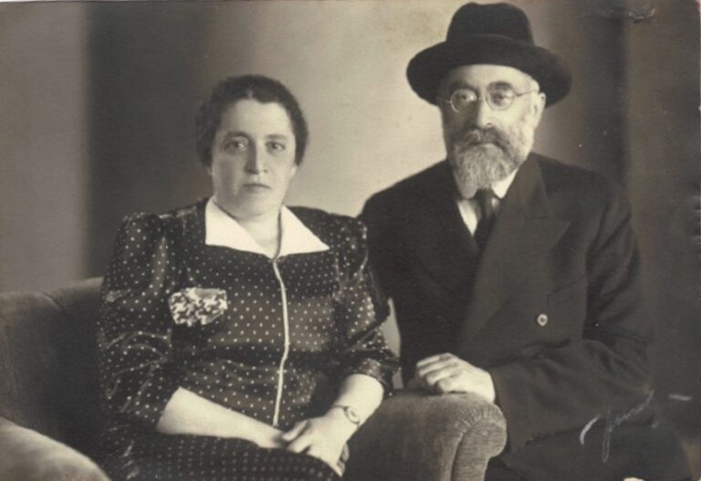 הרב ישראל חיים צבי ואשתו שרה, הוריו של יצחק צבי (צילום: אלבום פרטי)
