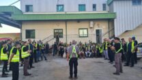אסיפת הסברה במפעל אסם (צילום: דוברות ההסתדרות)