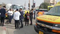 זירת התאונה ברחוב שרי ישראל בירושלים (צילום: מגן דוד אדום)
