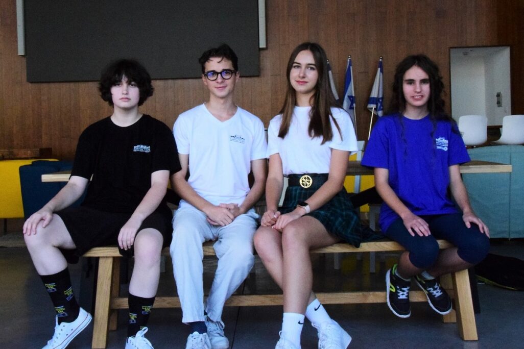 (From right) Sasha Ginsburg, Margo Vodovnychko, Alex Korshnov, and Nastia Kulik (Photo: Or Guetta)