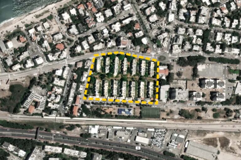 שיכון הבריגדה בבת גלים, חיפה. 290 דירות קטנות בגודל שנע בין 30 ל-60 מ&quot;ר (צילום: mapbox)