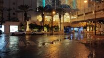 גשם ראשון מלווה בסופות רעמים שהחל לרדת בעיר אילת (צילום: מאיה רונן)