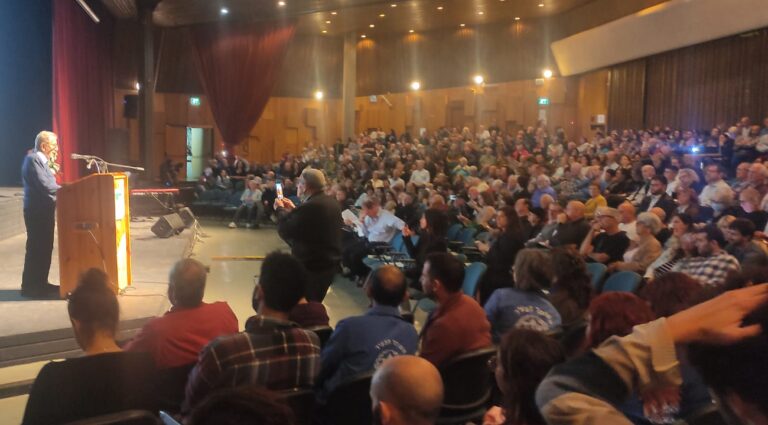 The award ceremony for the Jewish Savior Award at Kibbutz Hazorea. (Photo: Nizzan Zvi Cohen)