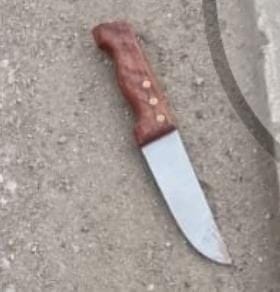 סכין ששימשה את המחבל בפיגוע בחווארה (צילום: דוברות המשטרה)